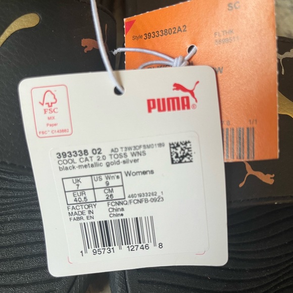 Puma slides - Picture 2 of 2